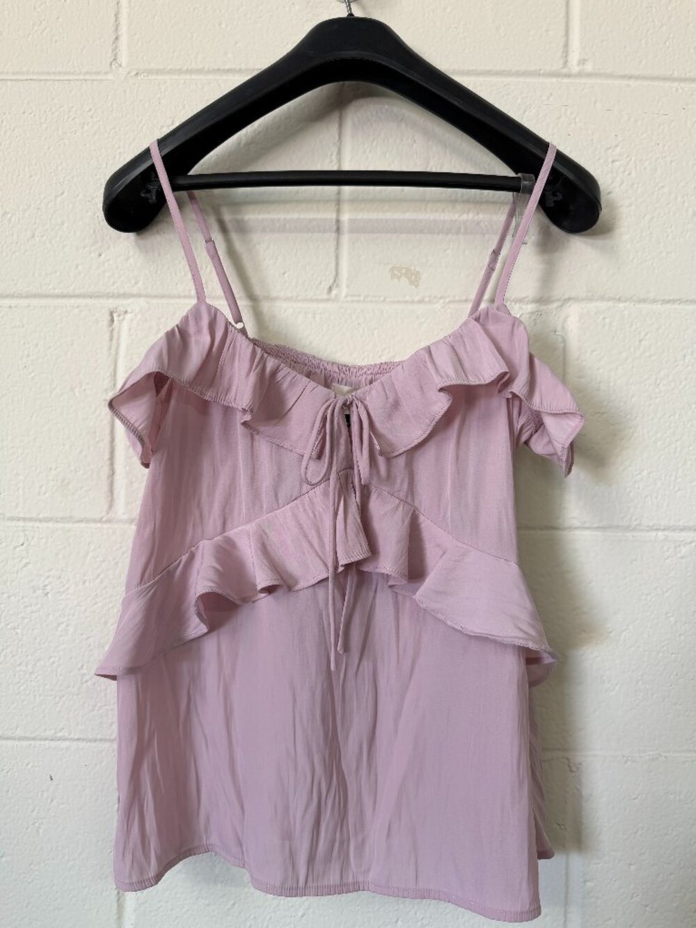 NWT Universal Thread Ruffled Spaghetti Strap Cami Top Size Small